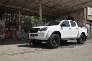 Arctic Trucks Isuzu D-Max AT35 Double Cab 2017 года  (WW)